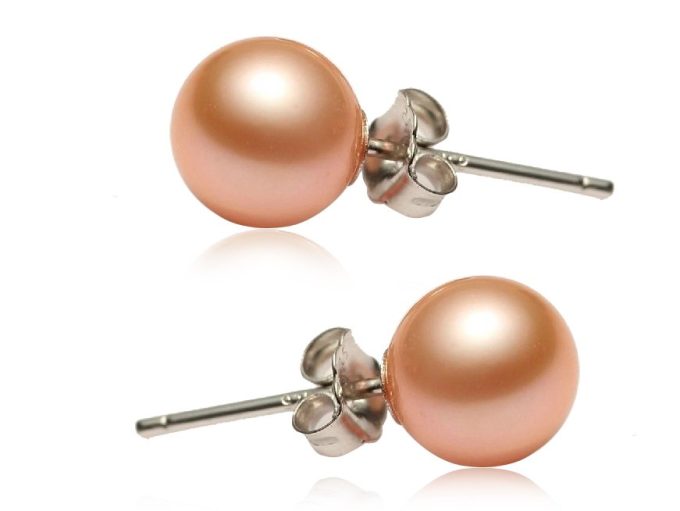 8-9 mm Pink Freshwater Pearl Stud Earrings