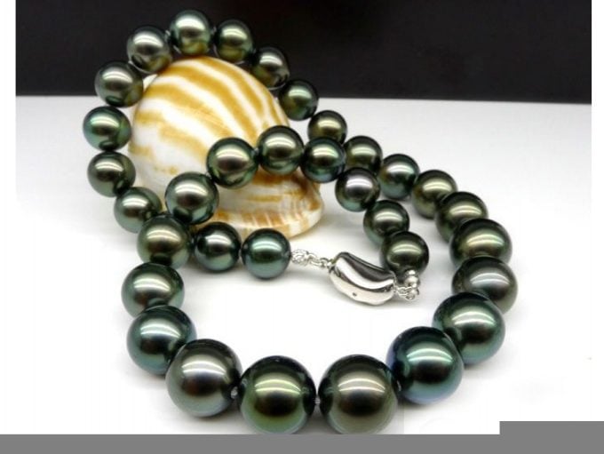 12-14 mm Black Tahitian Pearl Persephone Strand