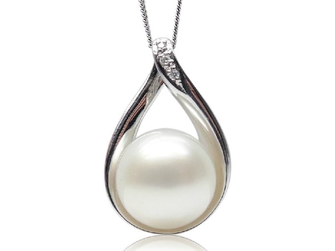 Lysange South Sea Pearl and Diamond Pendant
