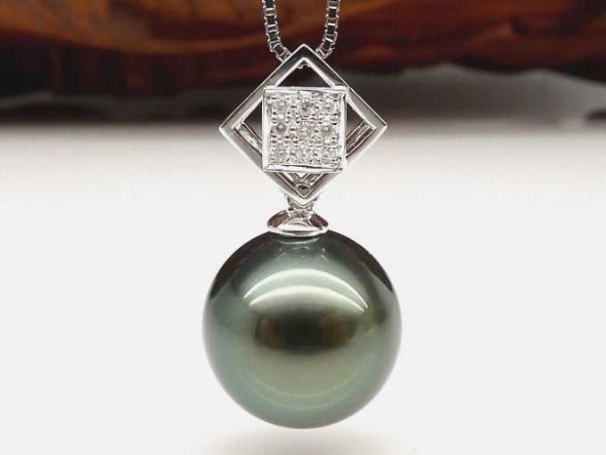 Bess Tahitian Pearl and Diamond Pendant