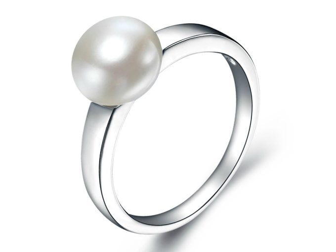 White Japanese Akoya Pearl Alisson Ring